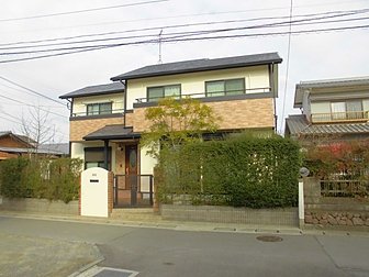 大分市で戸建て住宅の屋根・外壁の塗装工事を行いました。