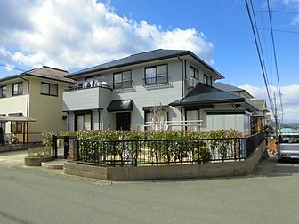 大分市大南エリアで戸建て住宅の塗装工事を行いました。