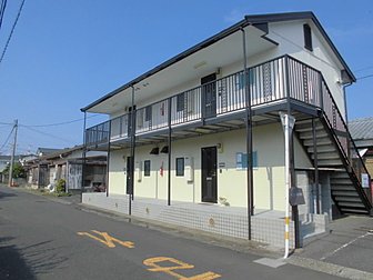 佐伯市でアパートの塗装工事を行いました。