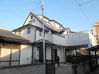 大分市大道方面で住宅の塗装工事を行いました。