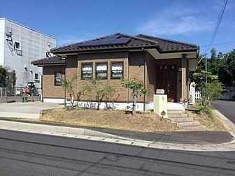 大分市で住宅の塗り替え工事を行いました。