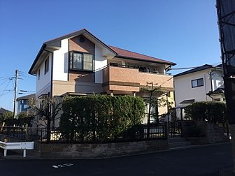 大分市で戸建て住宅の屋根・外壁などの塗装工事を行いました。