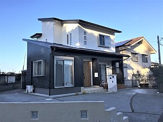 豊後大野市三重町で住宅の塗装工事を行いました。